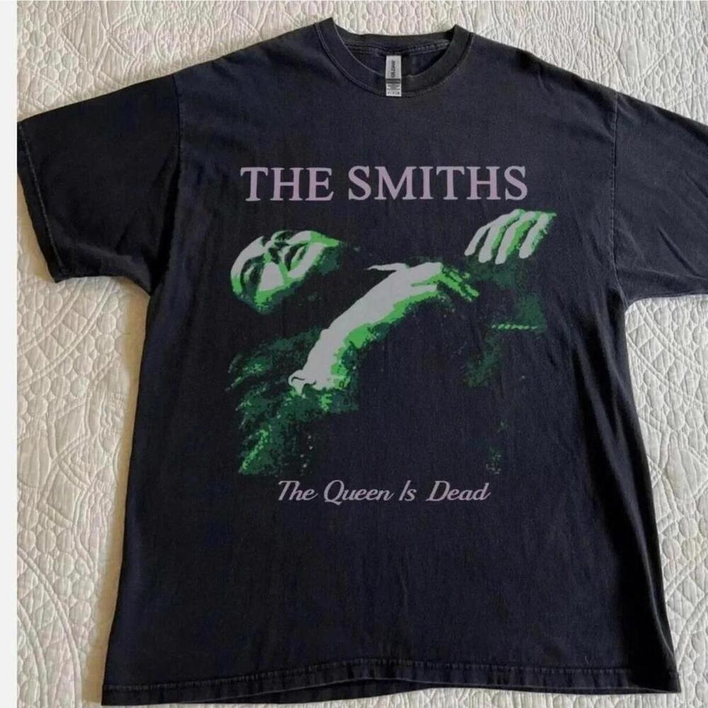 Black & Purple The Smiths Queen Is Dead T-Shirt